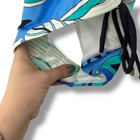 NEW Coco Reef Blue White Floral One Piece Swimsuit Size 14 Bra Size 38C NWT - Picture 8 of 11